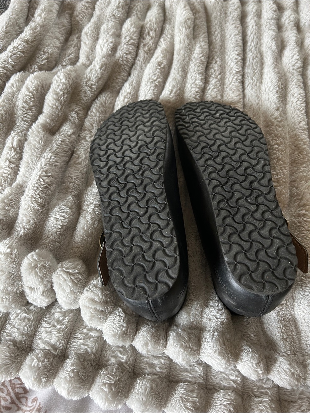 Birkenstock women’s Black Mary Jane with Gold Buckle - Picture 3 of 3